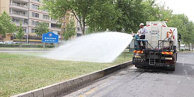 Diyarbakır Büyükşehir Belediyesi  Sulama çalışmaları başladı