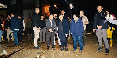 Şırnak Valisi Atay, Cizre'de sel mağdurlarını ziyaret etti 